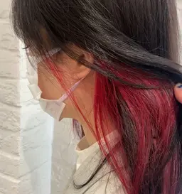 《さりげなくかわいい♡》インナーカラー＋カラー＋トリートメント