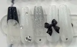 【1月20日16:00​〜​】🎀ハンドジェルネイル🎀ワンホン定額デザイン(オフ無し長さ出し無し)