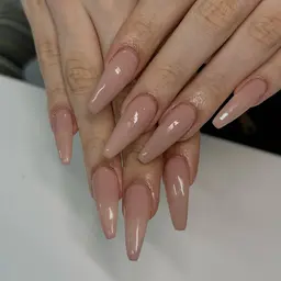 🌟長さだし10本🌟《ワンカラー》オフ有⭕️初回ジェルオフ無料、スカルプオフ1本200円