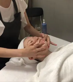 フェイシャルエステ