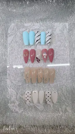 シンプルデザイン^_^色変更可🩷