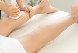 🔥太ももスリム痩身🔥トルネードキャビ×ラジ×LED 男女OK ¥9800→半額¥4900