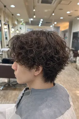 【平日20:00~限定】メンズパーマ+カット👨‍🦱波巻き･アフロ以外OK‼️