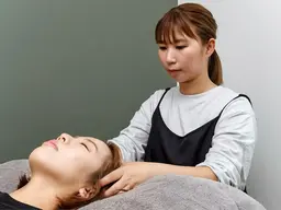 🌟先着🌟残り2名様🌟【オイルマッサージ付き】ドライヘッドスパ 60分コース