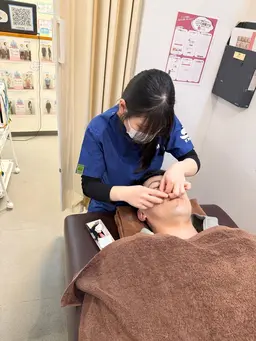 4月10日限定❤️女性美容鍼灸師による美容鍼👩‍⚕️1500円クーポン❤️