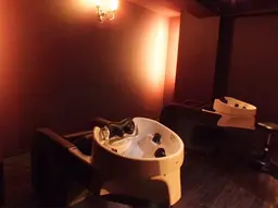 【🌕2月末まで限定メニュー🌕】前髪カット➕アロマヘッドスパ🧖‍♀️