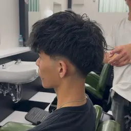 シャンプーカット…¥6050