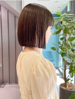👑大人気ぱつっとボブカット（シャンプーブロー込み）