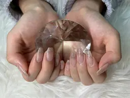 ラメグラデーション🤍（オフ込み）