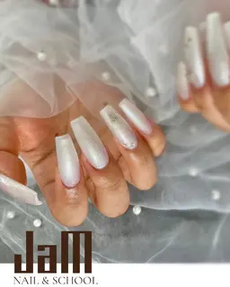 ハンドネイル、オフ無料✩ジェルチップ長さ出し撮影モデル