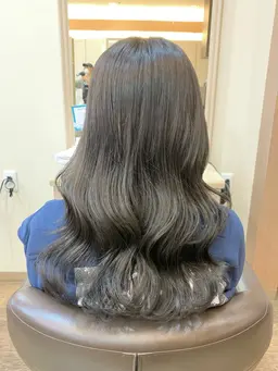 🎨赤みなし透明感カラー+似合わせカット