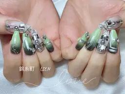 ハンド持ち込み150分ジェルやり放題(ソフトジェルオフ無料) ❤️スートンとシール付け放題❤️華やかパーツ4個無料❤️