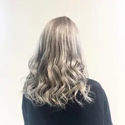 新規限定🌻ブリーチ＋フルカラー＋トリートメント🦋🧡