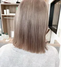 ★ブリーチ 【ミディアム】