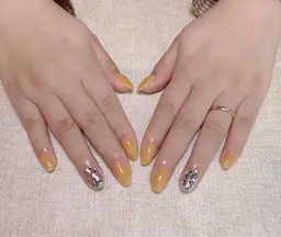 人気❣️自爪ワンカラーor ラメグラ(埋めつくし2本)