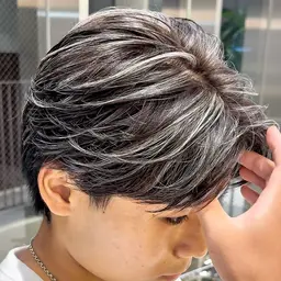 ミニモ限定クーポン付き！メンズカット＋ハイライトカラー (回数要相談)