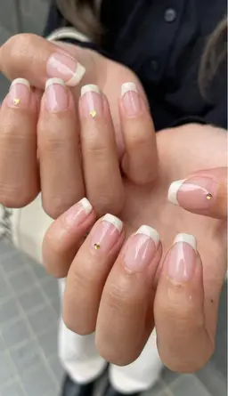 フレンチネイル