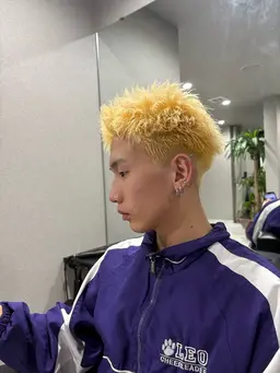 men's hair リタッチブリーチ(根元の黒の部分をブリーチ)