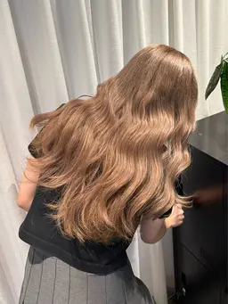 【ケアブリーチ使用】ブリーチ＋カラー（リタッチ可能）シャンプーブロー込み🧴