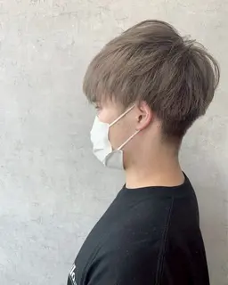 【50%オフ‼️メンズ限定最高級👑】🌙ダブルカラー（ブリーチ＋オンカラー）＋カット＋内部補修美髪トリートメント🫧