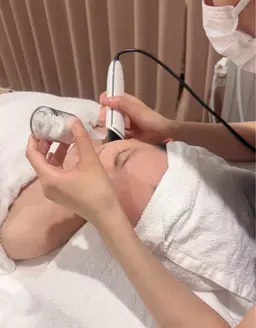 【大人気★水光美肌】毛穴洗浄+生コラ導入+生コラパック+小顔コルギ 80分