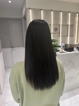 ボリュームダウンしたい方向け💆🏻‍♀️ナチュラルストレートパーマ🧴