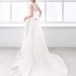 ✨初回ブライダルエステ👰‍♀️(100分)✨スペシャル全身オイルトリートメント🎀サイズが変わる🌿通常12800円