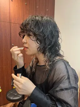 ポイントブリーチ＋トリートメント