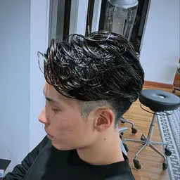 カット+ハードパーマ