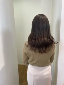 カット+ナチュラク（ストレートパーマ）