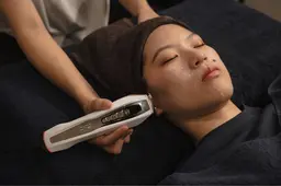 ミニモ限定プラン🟧30分小顔ケア＋60分ヘッド・肩こりコース(リフトアップ/小顔/しわ改善/頭皮ケア/肩こり)