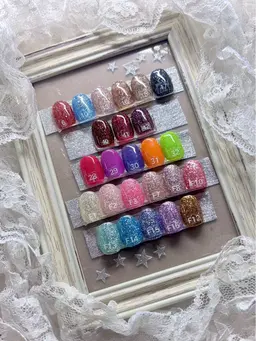 ［オフあり］フラッシュ🎀　ラメグラデーション💛