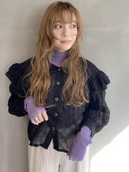 ブリーチカラー👩🏼‍🦱