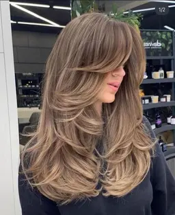 【当日・胸​〜​胸下の方限定】ザクザクなのに上品なレイヤーカット♥️ムーディーレイヤー♥️