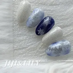 【期間限定】初回他店オフ無料❣️爪に優しい弱酸性ジェル使用✨アート4本コース