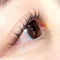 ふんわりまつげパーマ✨【トリートメント&コーティング付】