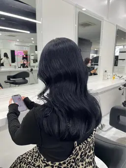 【💙🇰🇷韓国好き必見🇰🇷💙】小顔&美白効果抜群🖤ブルーカラー🖤➕髪質改善トリートメント➕顔周りカット🖤