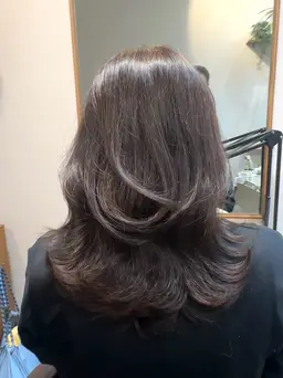 最高級透明感カラー(ブリーチなし)+うる艶トリートメント¥12,880→¥9,880