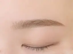 無料モデル募集‼️【眉毛Wax＋間引き】メンズのみ