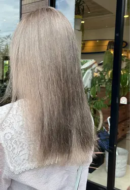 【透明感のある髪へ】アドミオカラー＋3stepトリートメント￥11440→￥9980