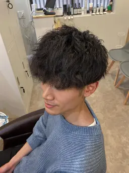 🦄男性限定🦄カット＋ブリーチ＋艶カラー＋艶トリートメント