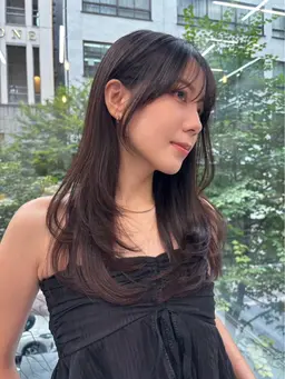 💧艶髪ストレート💧🌈1月限定🌈似合わせカット＋酸性ストレート＋🫧バブルトリートメント🫧髪質改善