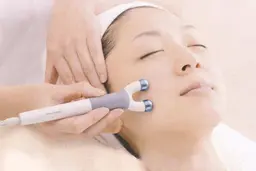 ポレーションエステ【ポレーション＋EMS +トリートメントパック（美白・毛穴・リンクル・アクア）＋メイク】