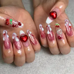 スカルプ長さ出しのみ10本 ¥7,000(別途ジェルデザイン可)