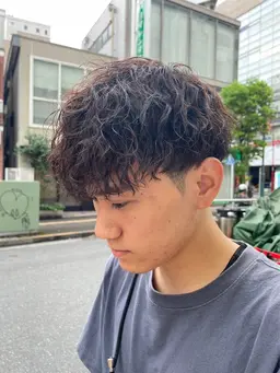 【今月限定価格】カット＋パーマ🧑🏻‍🦱✨（ツイストパーマ、ツイストスパイラルパーマ限定）