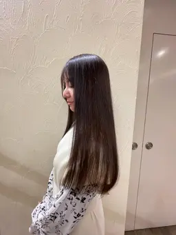 ✨髪質改善絹髪ストレート✨ダメージレスに潤艶髪へ❤