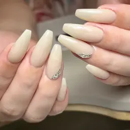 【1月限定】他店様ソフトジェルオフ込み🤍2本アートコース