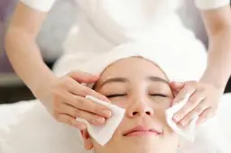 MTメタトロン　基本コース　(クレンジング→洗顔→リフトアップマッサージ→高濃度パック→お仕上げ→プチ頭皮マッサージ)