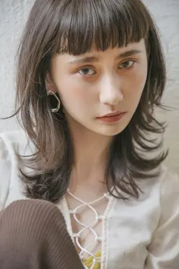 【モデル】女性カット（５㎝以上カットさせて頂ける方のみ）　【受付時間10：00～17：00】