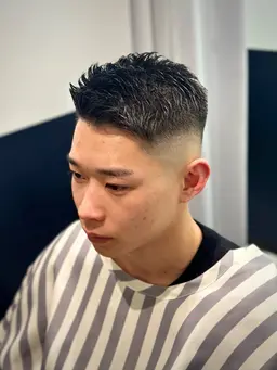 【当日予約限定‼️】カット＋ヘッドスパ(顔剃り込み)¥11000→¥8800/20時まで受付中！